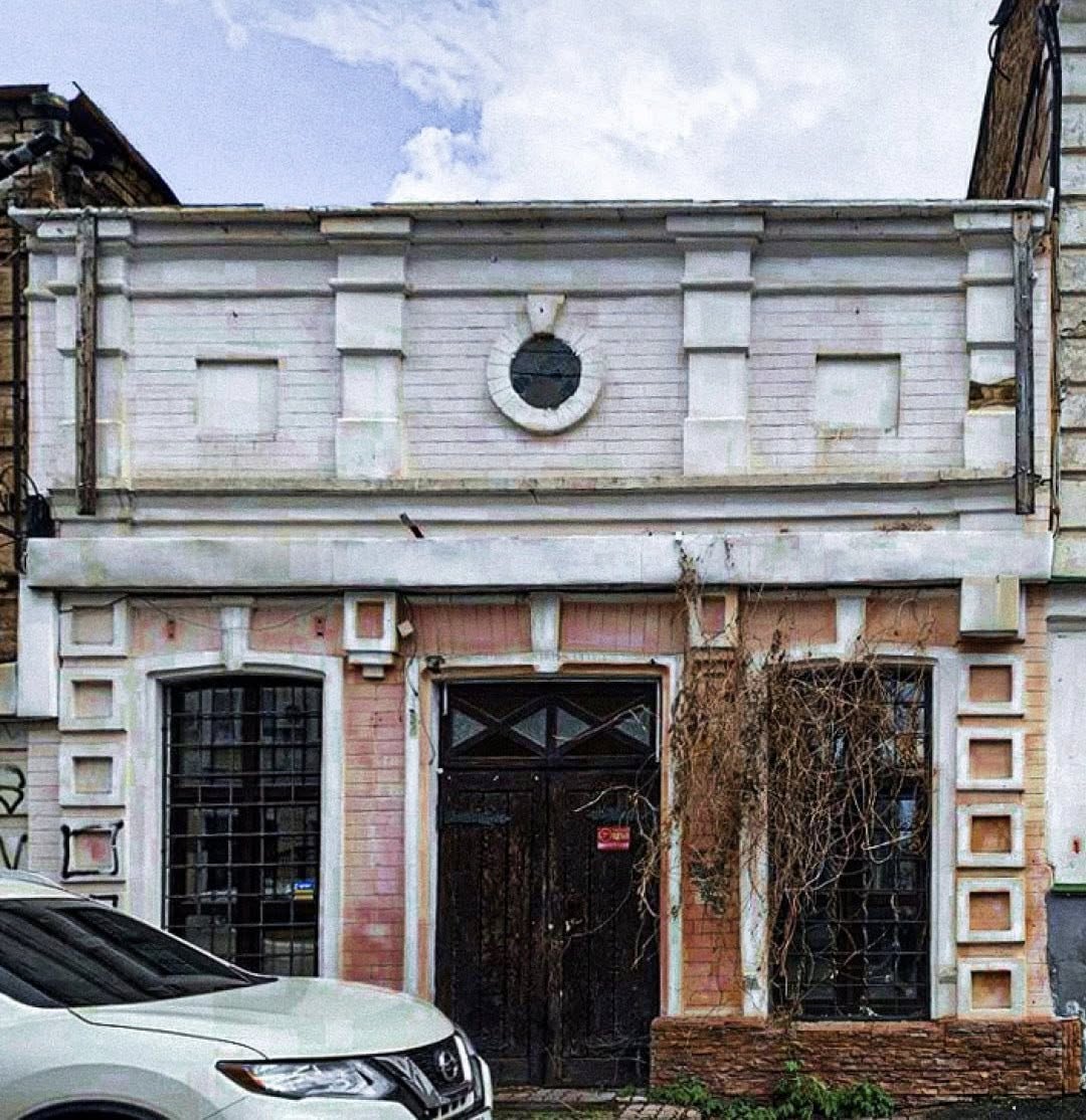 Апеляційний суд 4 вересня розгляне питання позбавлення статусу пам'ятки Садиби Дмитрієва на Подолі