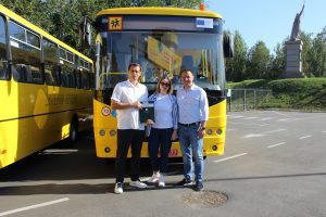 Святопетрівський ліцей отримав новий шкільний автобус