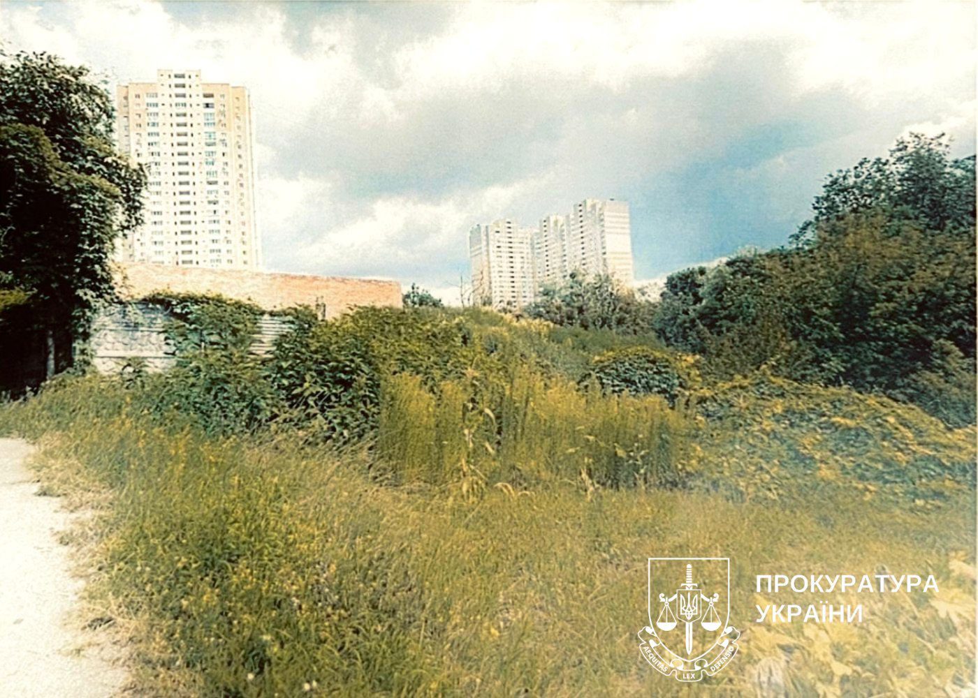 Прокуратура завадила ділкам незаконно заволодіти землею в Голосієві