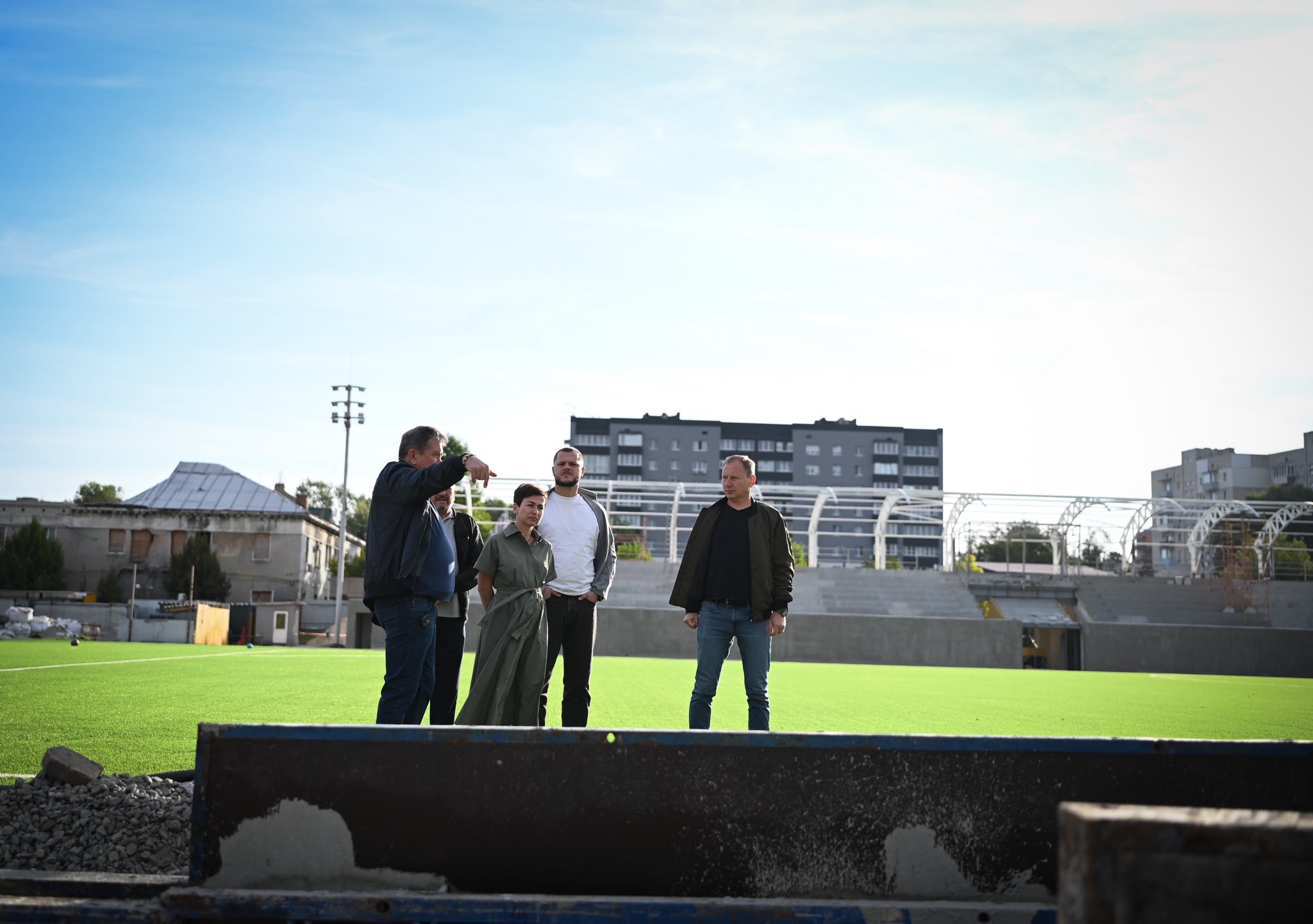 Микола Калашник: Міський стадіон «Чемпіон» в Ірпені готовий приблизно на 40%, і роботи з відбудови тривають