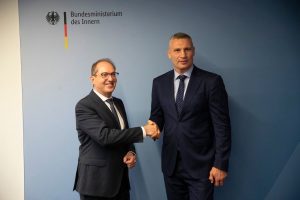 Німеччина закупить дрони для Сил оборони та передасть спецавто для Києва - Кличко