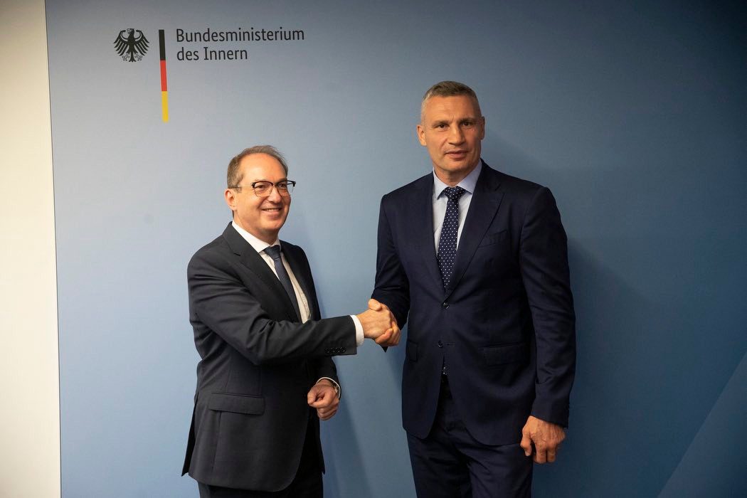 Німеччина закупить дрони для Сил оборони та передасть спецавто для Києва - Кличко