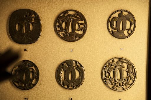 Як Музей Ханенків дивним чином загубив по дорозі до Вільнюса самурайські скарби