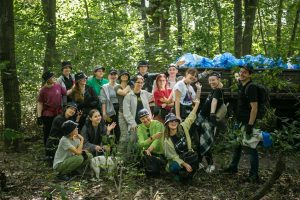 П’ять тонн сміття за дві години: у Києві пройшов Марш прибирання від UAnimals