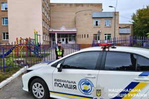 У “списку” лікарні, школи та ТЦ: за два дні у Києві перевірили понад тисячу повідомлень про замінування У “списку” лікарні, школи та ТЦ: за два дні у Києві перевірили понад тисячу повідомлень про замінування