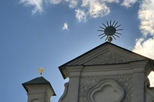 У столиці на історичні місця повернули рипіди Софійського собору (фото) У столиці на історичні місця повернули рипіди Софійського собору (фото)
