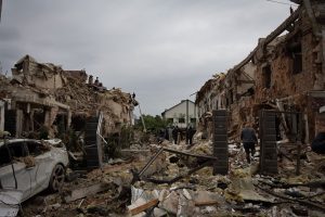 На Київщині найбільше постраждалих та руйнувань зафіксовано у Петропавлівській Борщагівці На Київщині найбільше постраждалих та руйнувань зафіксовано у Петропавлівській Борщагівці