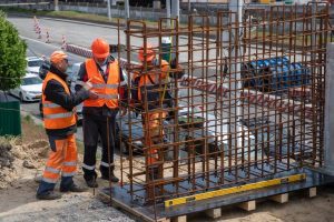 Шляхопровід біля метро “Лівобережна” готують до ремонту за 1,8 млн гривень