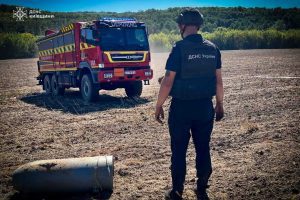 На Білоцерківщині сапери знешкодили уламки ракети Х-101 із бойовою частиною 