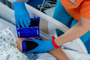 Повітряний напад на Київщину: росармія спричинила гіпертонічний криз пенсіонерці Повітряний напад на Київщину: росармія спричинила гіпертонічний криз пенсіонерці