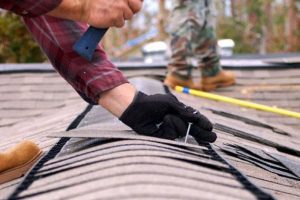 Покрівлі трьох будинків на Печерську готують до капремонту (адреси) 