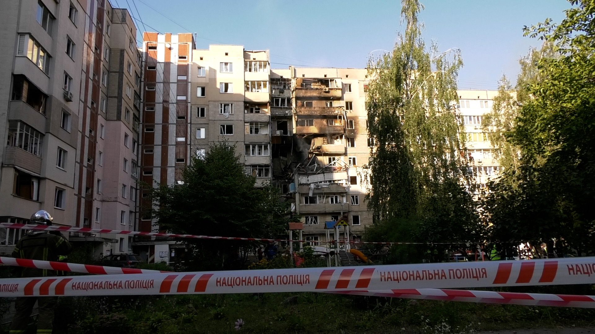 У Києві відомо про 2 жертви російської атаки, рятувальна операція триває