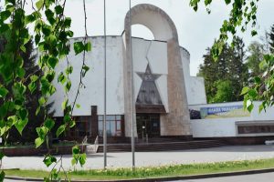 Музей військової звитяги у Нових Петрівцях за 1,4 млн гривень готують до ремонту Музей військової звитяги у Нових Петрівцях за 1,4 млн гривень готують до ремонту