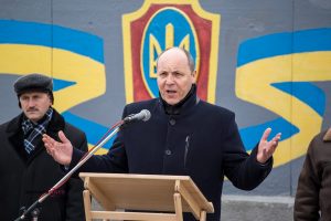 Петиція про надання Андрію Парубію звання Героя України набрала 25 тис. підписів