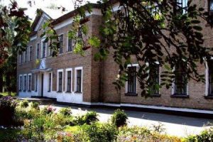 Ремонт покрівлі ліцею №2 у Миронівці оцінили в 6,6 млн гривень Ремонт покрівлі ліцею №2 у Миронівці оцінили в 6,6 млн гривень