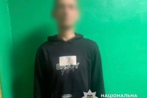 Киянина засудили до понад 5 років ув’язнення за квартирну крадіжку на Лісовому масиві