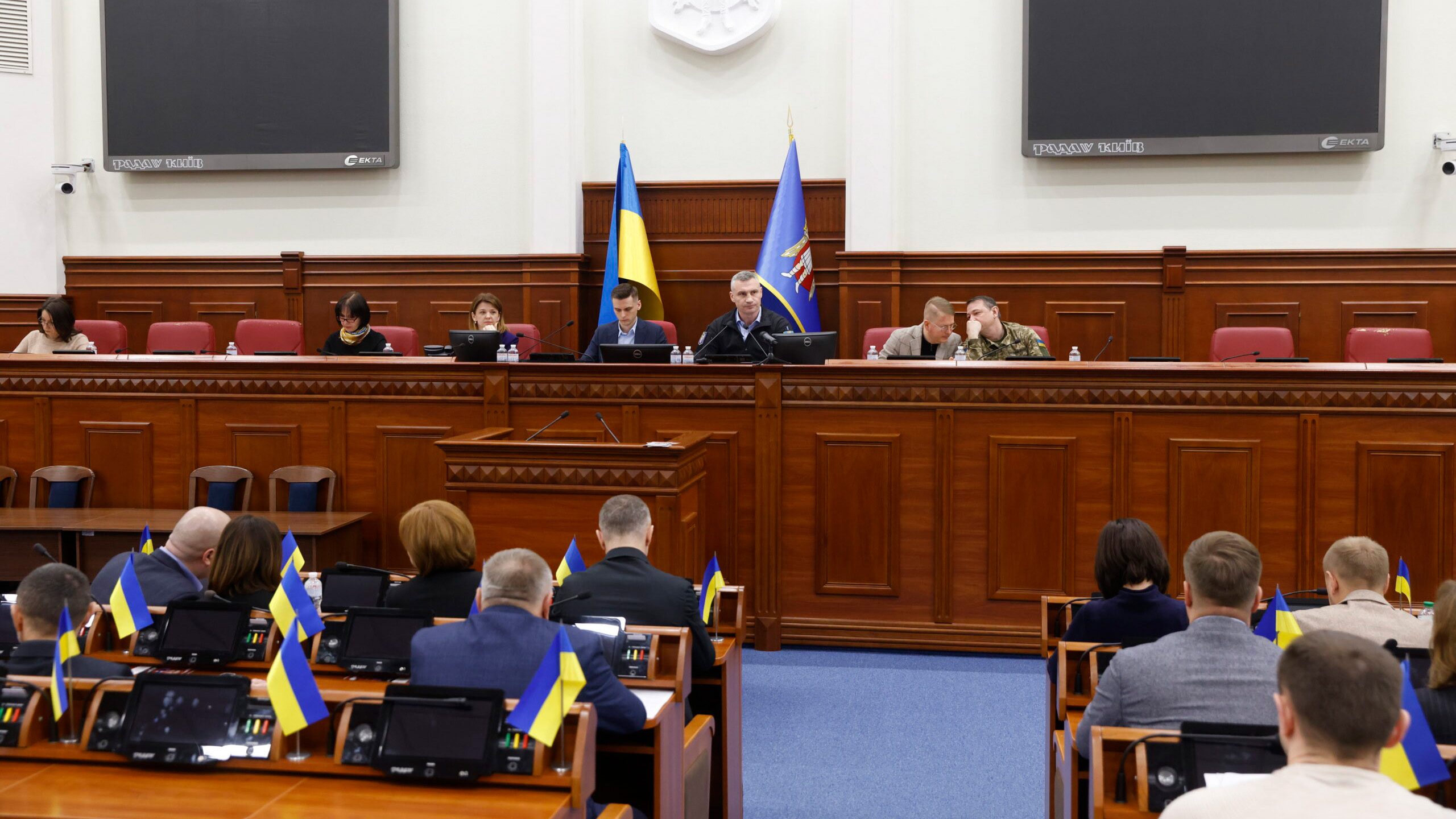 Депутат Київради назвав причину відміни сьогоднішнього пленарного засідання Київради