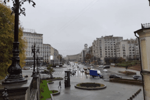 На столичній Європейській площі до кінця вересня обмежать рух пішоходів (схема)