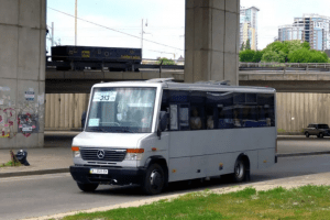 В Обухівській громаді підвищили вартість проїзду в маршрутних таксі
