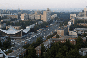 У Києві до 28 вересня частково обмежать рух бульваром Миколи Міхновського (схема)