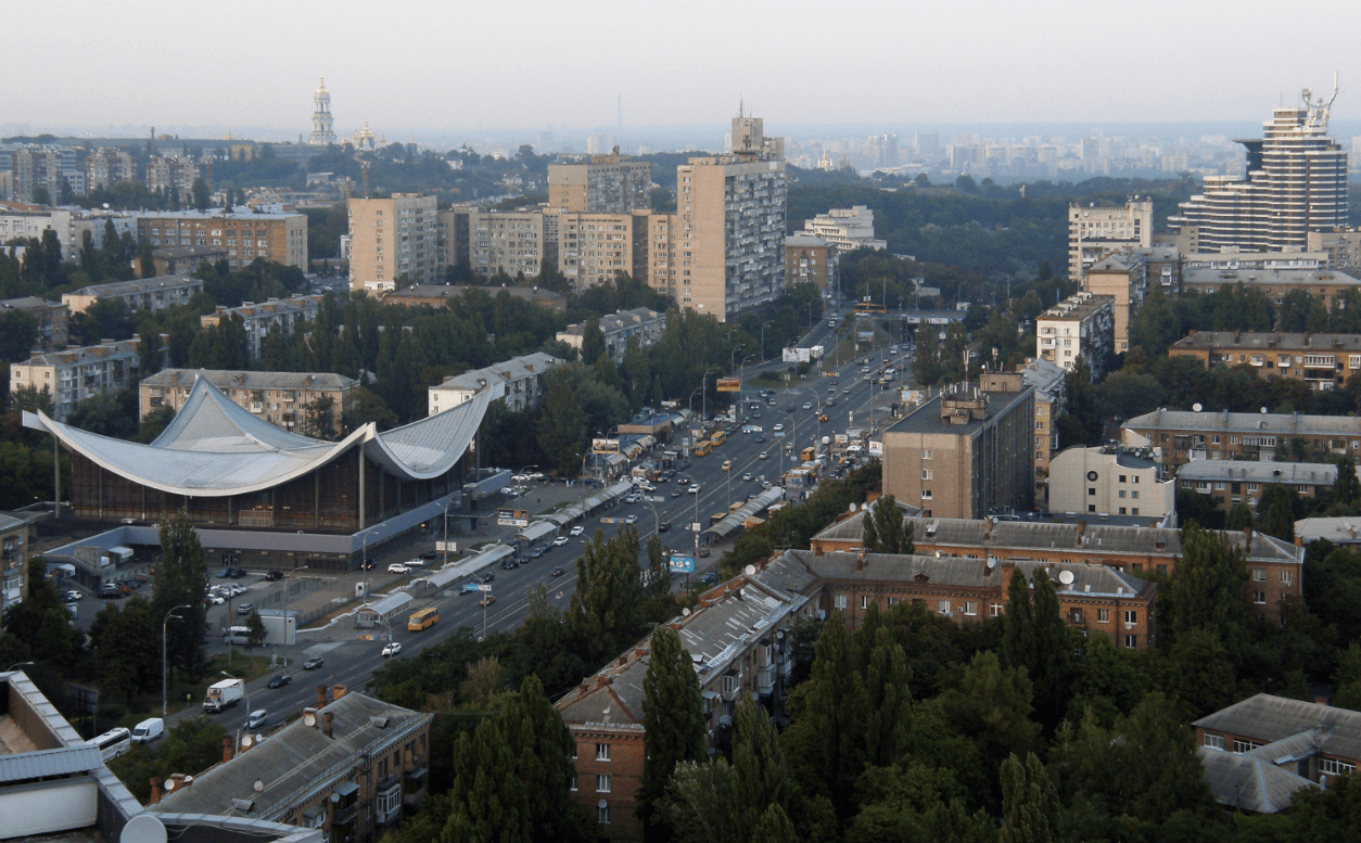 У Києві до 28 вересня частково обмежать рух бульваром Миколи Міхновського (схема)