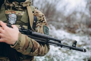 Треба негайно міняти законодавство, щоб дати СЗЧ без бюрократичної тяганини повертатися до війська – офіцер батальйону “Свобода”