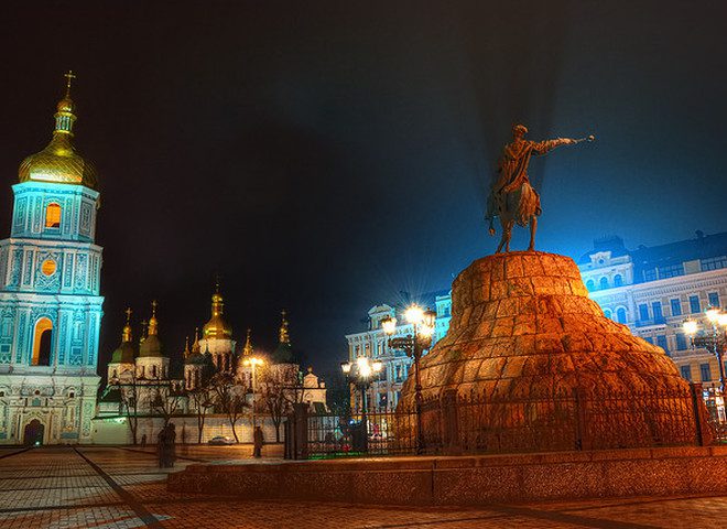 Режим роботи мереж зовнішнього освітлення Києва вже узгоджений із зимовим часом Режим роботи мереж зовнішнього освітлення Києва вже узгоджений із зимовим часом
