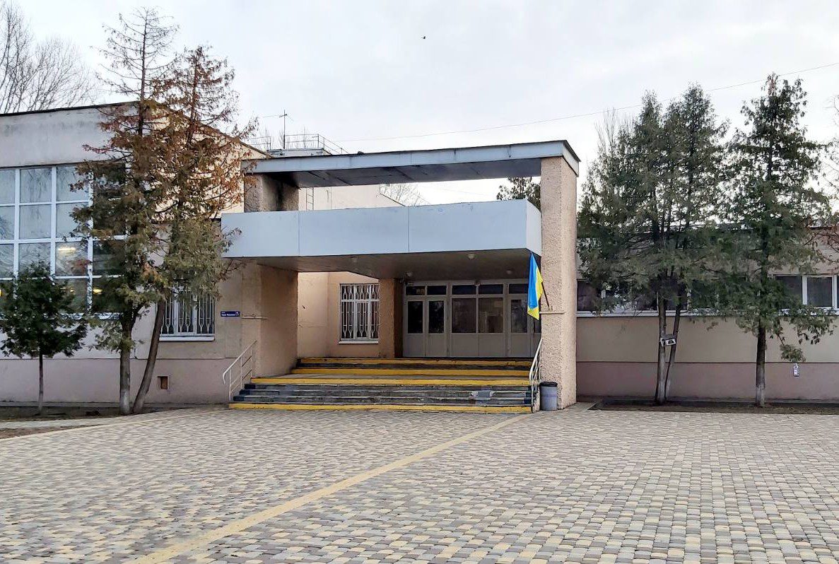 На Теремках за понад 30 млн гривень утеплюватимуть школу