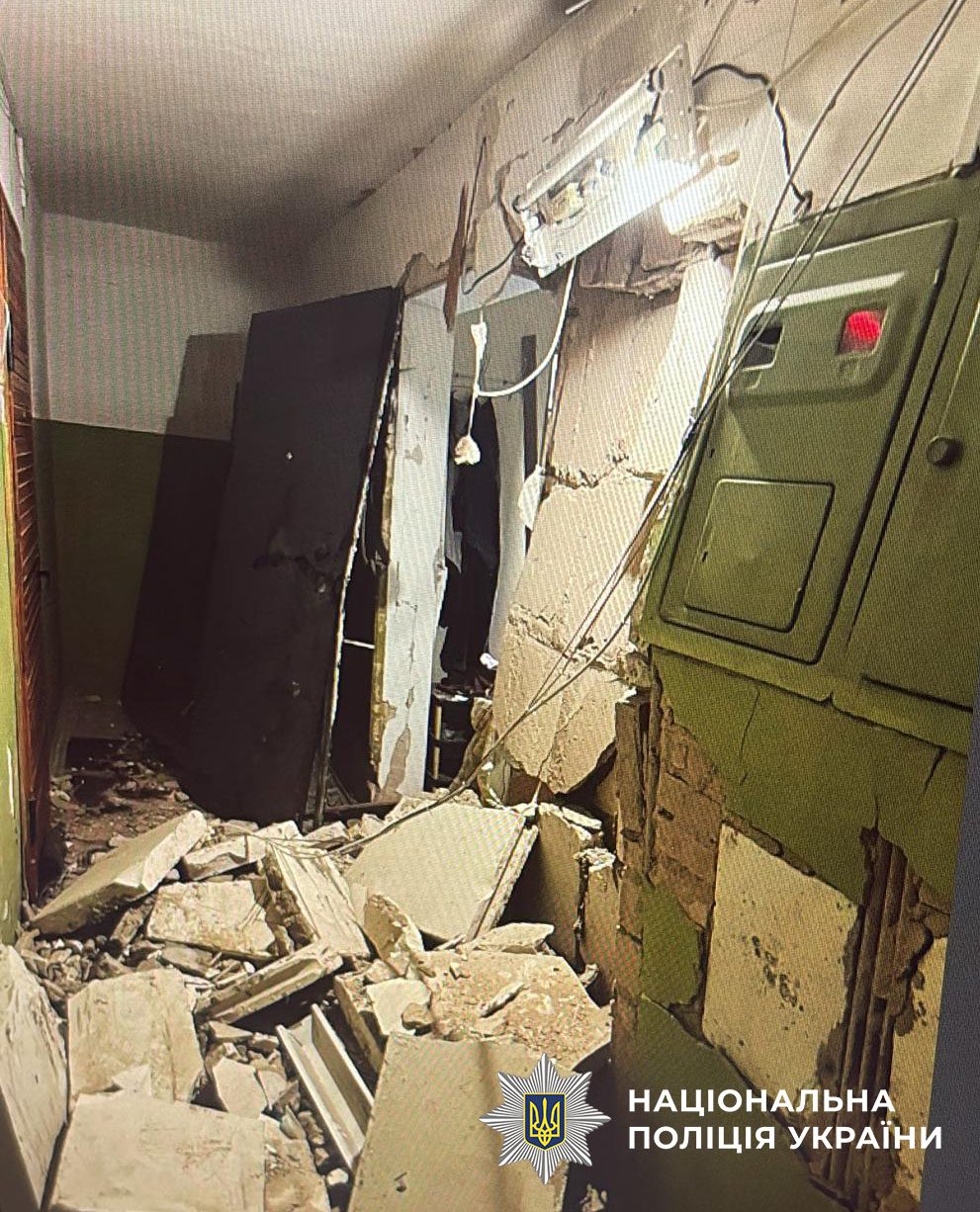Вибух у багатоповерхівці Святошинського района столиці стався через детонацію невстановленого пристрою (фото)