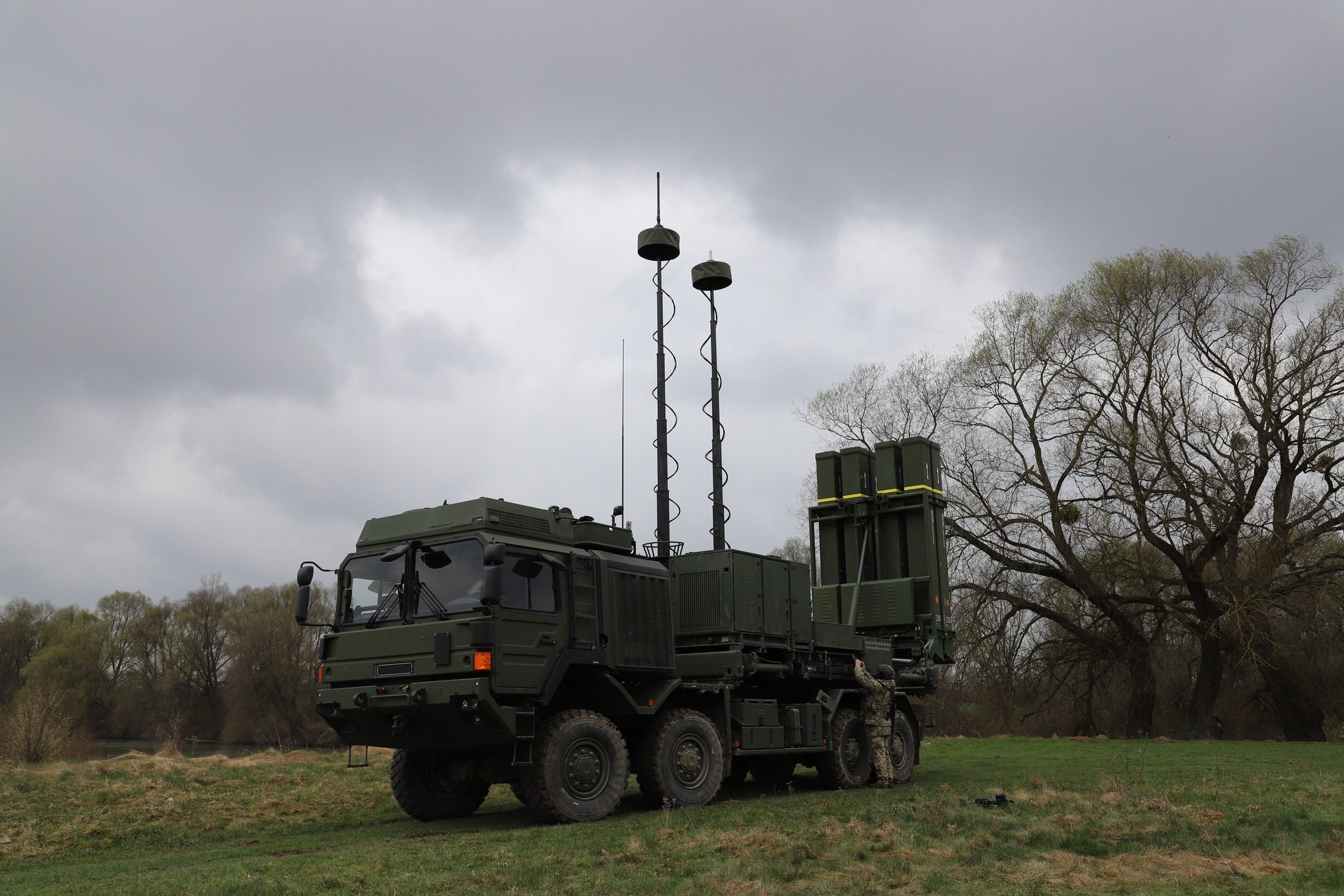 ППО знешкодили 288 повітряних цілей, зафіксовано влучання 14 ракет та 37 БпЛА