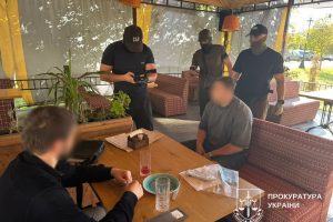 У Києві викрили організаторів схеми з фіктивного бронювання та організації відрядження за кордон У Києві викрили організаторів схеми з фіктивного бронювання та організації відрядження за кордон