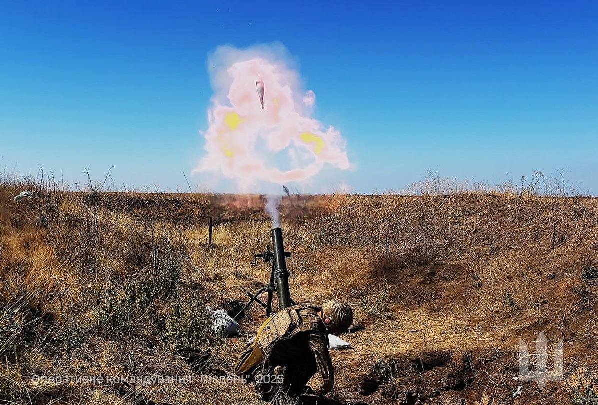 Від початку доби вздовж усієї лінії фронту ворог здійснив 132 атаки, - Генштаб ЗСУ