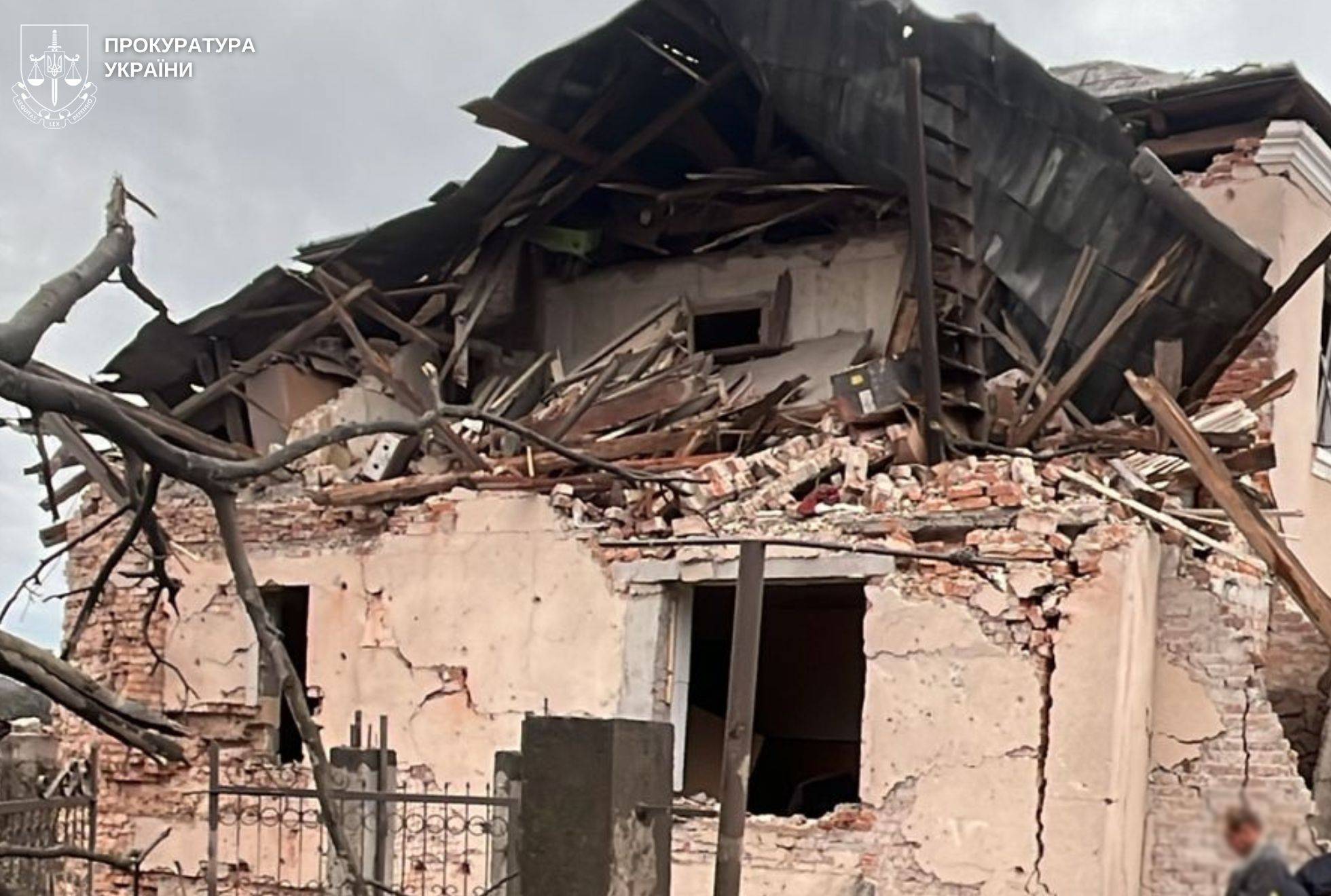 На Львівщині внаслідок удару рф загинула родина з 4 осіб, серед них дитина