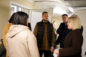 Микола Калашник оглянув новозбудоване укриття на території одного з навчальних закладів Вишгорода Микола Калашник оглянув новозбудоване укриття на території одного з навчальних закладів Вишгорода