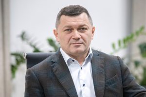 Кличко звільнив Поворозника: посада першого заступника голови КМДА вакантна Кличко звільнив Поворозника: посада першого заступника голови КМДА вакантна