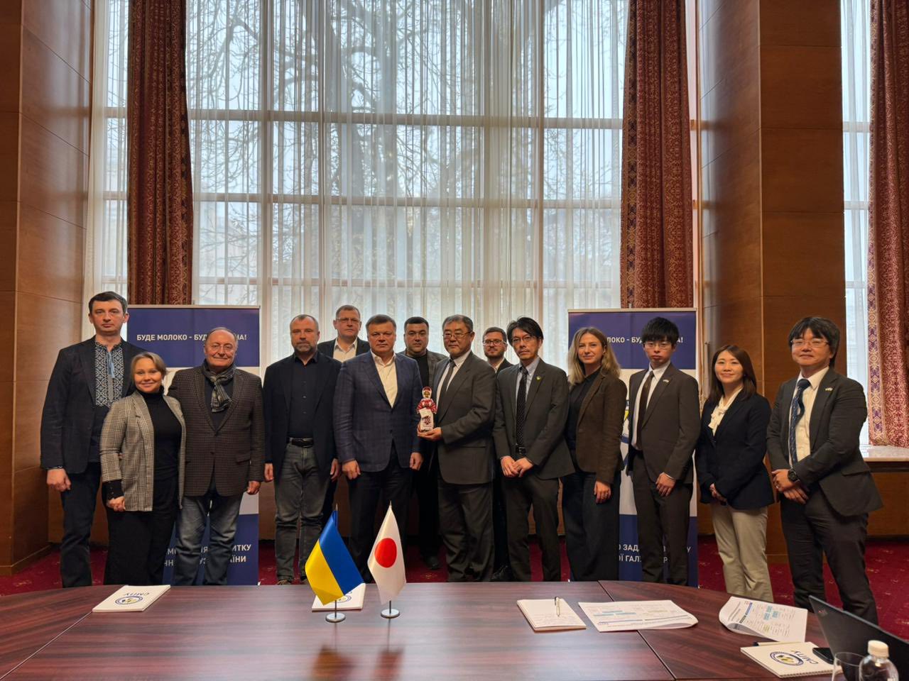 У Бориспільському районі реалізовуватимуть проєкт українсько-японської співпраці в молочній галузі У Бориспільському районі реалізовуватимуть проєкт українсько-японської співпраці в молочній галузі