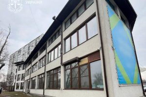 Будівництво у прибережній зоні озера Тельбін: повідомлено про підозру киянину