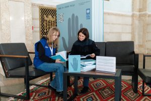 60 історій про людяність: на Центральному залізничному вокзалі Києва відкрили «Читальню однієї книги» 60 історій про людяність: на Центральному залізничному вокзалі Києва відкрили «Читальню однієї книги»