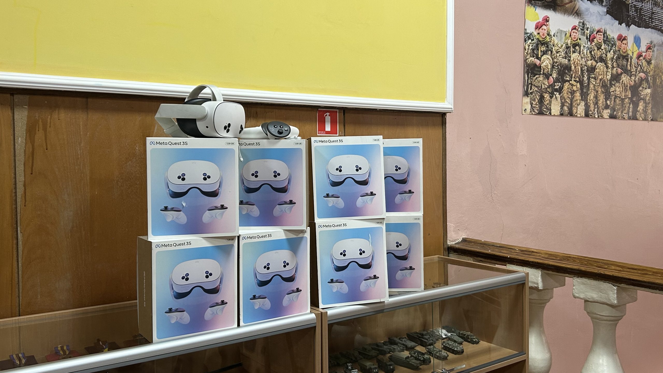 Десантно-штурмовим військам передали 30 сучасних VR-окулярів (без назви)