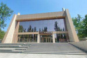 Біля культурного кластеру “Краків” за 1,4 млн гривень з'явиться парковка