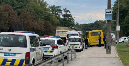 У Подільському районі оновили схему руху на аварійному перехресті (схема) У Подільському районі оновили схему руху на аварійному перехресті (схема)