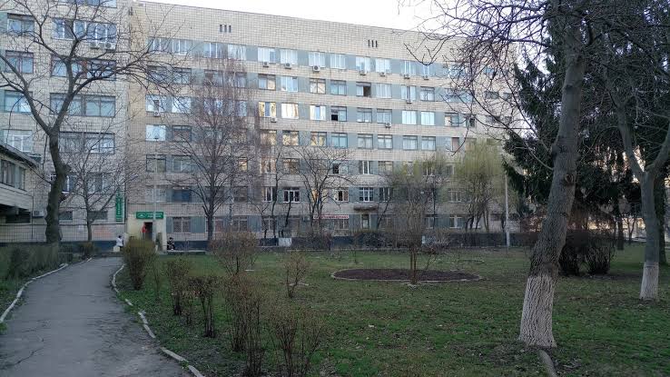 У ремонт Київської лікарні №4 вкладуть 426 млн гривень