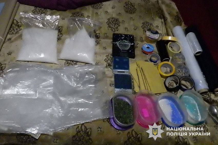 Киянин отримав понад дев’ять років ув’язнення за збут психотропів на Лісовому масиві