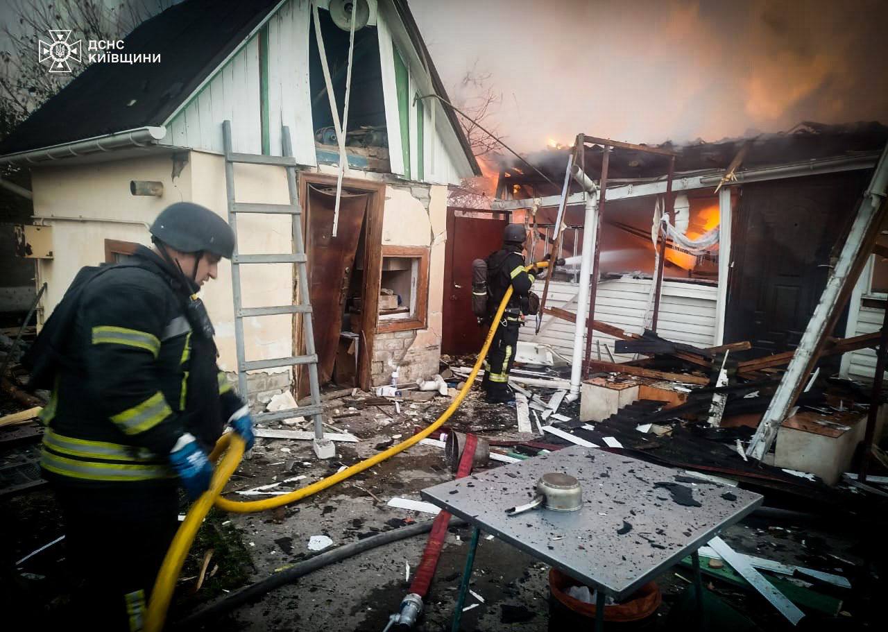 На Київщині атака рф вбила молоду жінку з двома дітьми