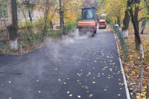 На Виноградарі та Вітряних горах відремонтують внутрішньоквартальні проїзди (адреси) На Виноградарі та Вітряних горах відремонтують внутрішньоквартальні проїзди (адреси)
