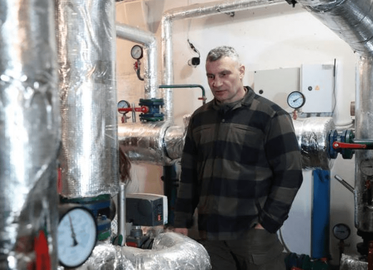 Опалювальний сезон в Києві розпочнеться 3 жовтня, - Кличко