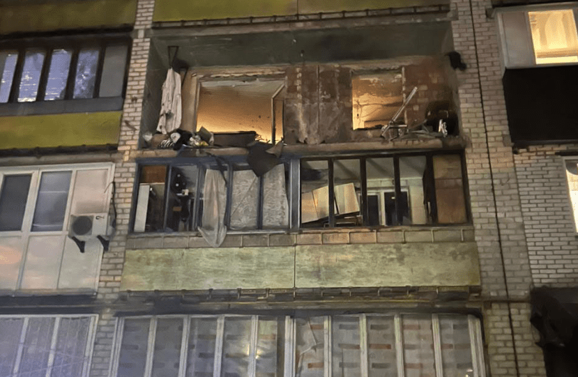 Вибух у багатоповерхівці Святошинського району столиці стався через детонацію невстановленого пристрою (фото)