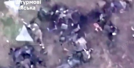 Ворожі втрати: за добу ЗСУ скоротили росармію на понад тисячі бійців Ворожі втрати: за добу ЗСУ скоротили росармію на понад тисячі бійців