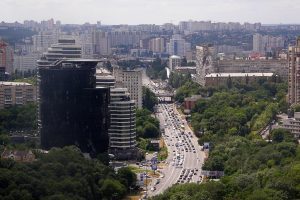 На Печерську до 17 жовтня обмежили рух бульваром Міхновського (схема) На Печерську до 17 жовтня обмежили рух бульваром Міхновського (схема)
