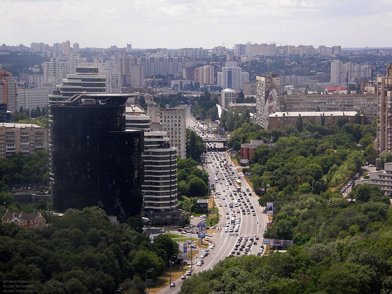 На Печерську до 17 жовтня обмежили рух бульваром Міхновського (схема)